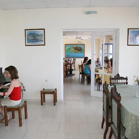 Polyvotis Μανδράκι