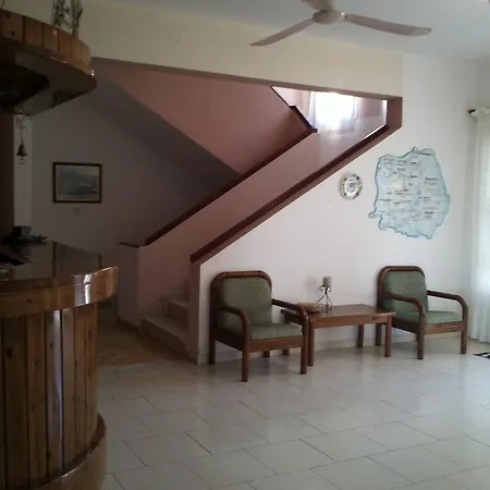 Polyvotis Hotel